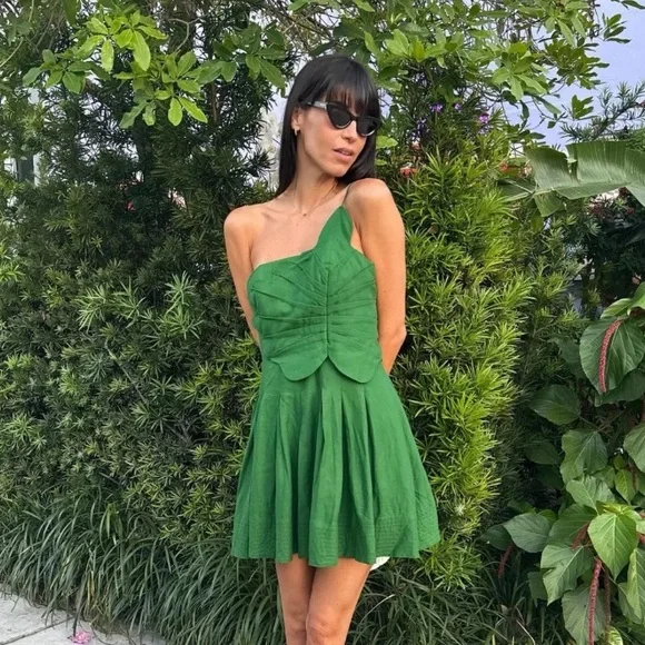 NWT Farm Rio Lea Linen Tropical Vacation Pleated One Shoulder Mini Dress Green - Picture 5 of 15